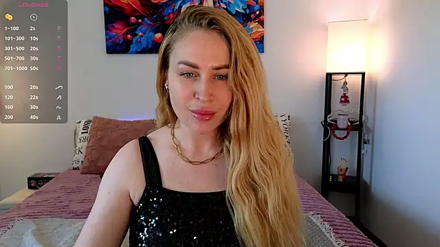 Snapshot of AliceMYs chatting on 05/05/26, 10:12 AliceMYs online show from 05/05/26, 10:12