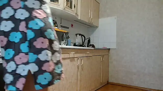 Vika  online show from 01/20/25, 05:59