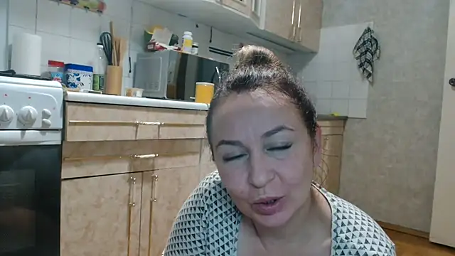 Vika  online show from 01/31/25, 03:41