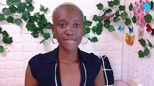 EbonyOlive69 online show from 10/27/25, 05:22