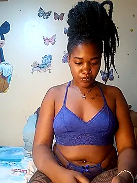 Pretty tiffany online show from 09/18/25, 10:12