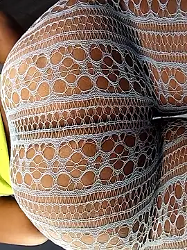 Pretty tiffany online show from 12/04/25, 06:01