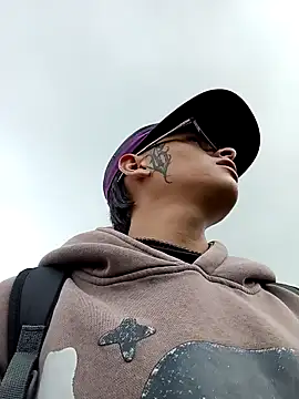 Cuervo maniaco online show from 01/08/25, 05:15