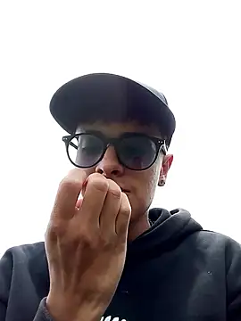 Cuervo maniaco online show from 02/24/25, 05:53