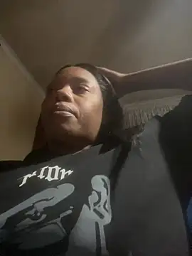 NAUGHTYSHALOTXX online show from 06/26/26, 04:55
