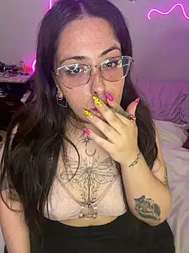 Mizztikaa online show from 02/03/25, 04:46