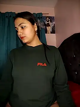 Snapshot of Nahiara_velez chatting on 02/12/25, 02:14 Nahiara velez online show from 02/12/25, 02:14