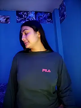 Snapshot of Nahiara_velez chatting on 10/27/25, 11:41 Nahiara velez online show from 10/27/25, 11:41