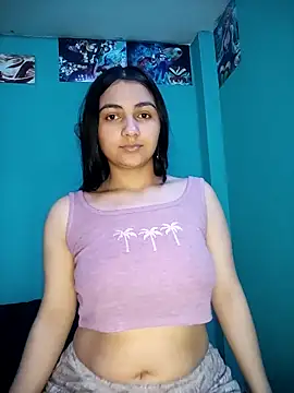 Snapshot of Nahiara_velez chatting on 12/19/25, 12:17 Nahiara velez online show from 12/19/25, 12:17