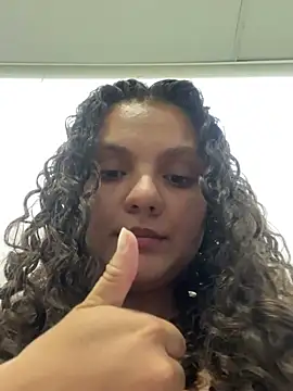 eva y marcelo online show from 02/25/25, 11:44
