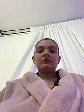 eva y marcelo online show from 10/19/25, 10:05