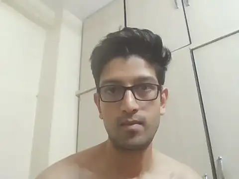 Snapshot of arjun_077 chatting on 09/30/25, 09:20 arjun 077 online show from 09/30/25, 09:20