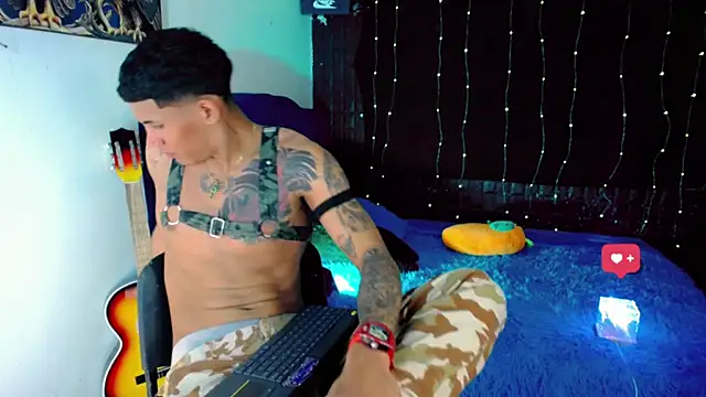 Damian latinxxx online show from 01/12/25, 06:49