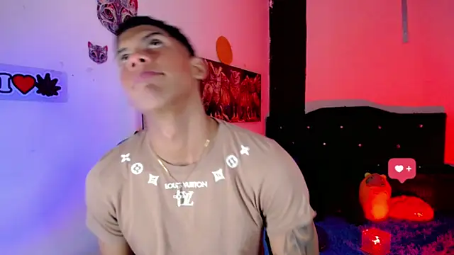 Damian latinxxx online show from 01/15/25, 05:19
