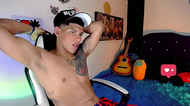 Damian latinxxx online show from 01/15/25, 08:20