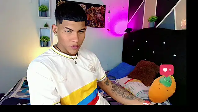 Damian latinxxx online show from 03/21/25, 06:05