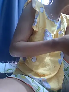 Snapshot of Baby-sexytits18 chatting on 09/21/25, 11:28 Baby-sexytits18 online show from 09/21/25, 11:28