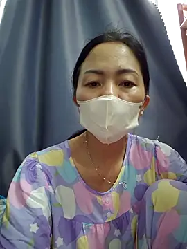 Snapshot of Baby-sexytits18 chatting on 10/05/25, 11:46 Baby-sexytits18 online show from 10/05/25, 11:46