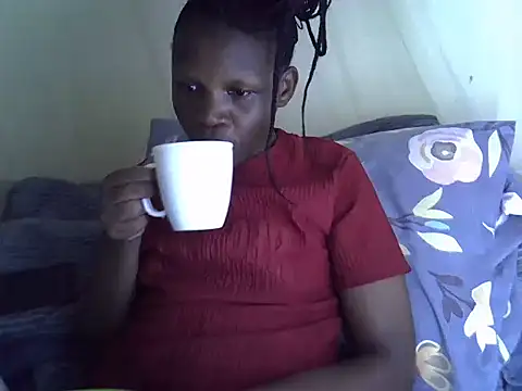 Sweet serah online show from 10/29/25, 04:42