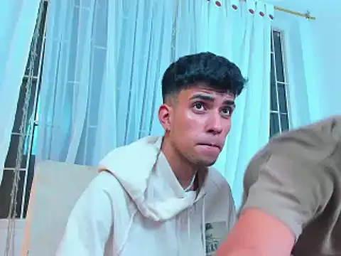 Snapshot of shawn__sanderson1 chatting on 01/25/25, 07:28 shawn sanderson1 online show from 01/25/25, 07:28