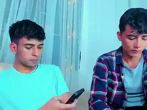 Snapshot of shawn__sanderson1 chatting on 02/11/25, 06:33 shawn sanderson1 online show from 02/11/25, 06:33