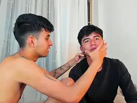 Snapshot of shawn__sanderson1 chatting on 02/13/25, 09:06 shawn sanderson1 online show from 02/13/25, 09:06