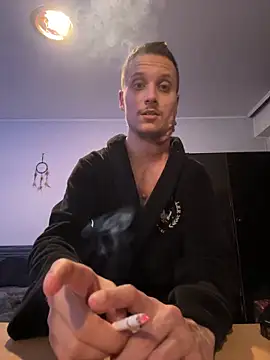 Snapshot of BWC69_69_69 chatting on 12/21/24, 07:49 BWC69 69 69 online show from 12/21/24, 07:49