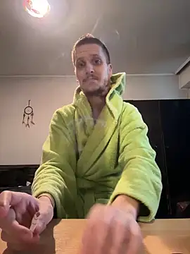 Snapshot of BWC69_69_69 chatting on 12/24/24, 09:50 BWC69 69 69 online show from 12/24/24, 09:50