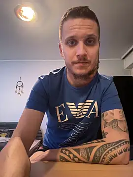 Snapshot of BWC69_69_69 chatting on 01/09/25, 06:36 BWC69 69 69 online show from 01/09/25, 06:36