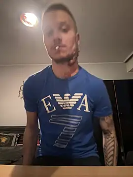 Snapshot of BWC69_69_69 chatting on 01/10/25, 03:27 BWC69 69 69 online show from 01/10/25, 03:27