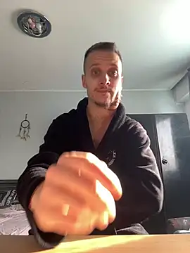 Snapshot of BWC69_69_69 chatting on 02/02/25, 08:57 BWC69 69 69 online show from 02/02/25, 08:57