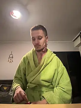 Snapshot of BWC69_69_69 chatting on 02/06/25, 06:35 BWC69 69 69 online show from 02/06/25, 06:35