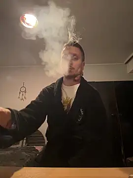 Snapshot of BWC69_69_69 chatting on 02/07/25, 07:17 BWC69 69 69 online show from 02/07/25, 07:17