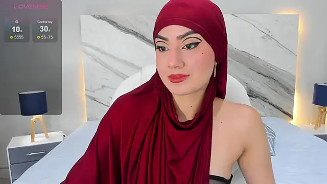 fatimarab online show from 12/13/24, 07:53