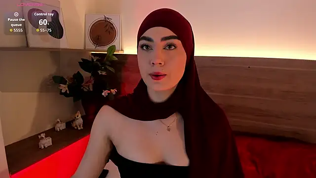 fatimarab online show from 06/12/26, 10:08