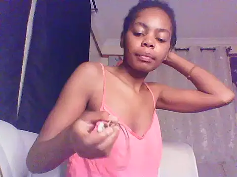 sweetanabella4 online show from 07/11/26, 10:07