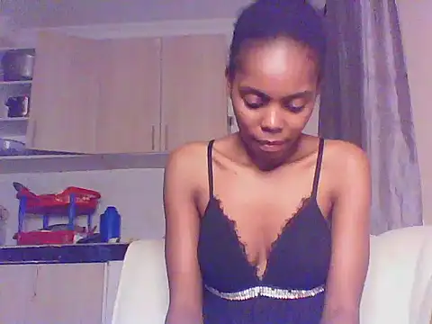 sweetanabella4 online show from 07/26/26, 10:27