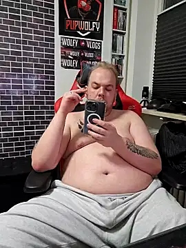 Snapshot of PupW0lfy chatting on 01/11/25, 08:10 PupW0lfy online show from 01/11/25, 08:10