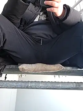 Snapshot of PupW0lfy chatting on 02/17/25, 11:34 PupW0lfy online show from 02/17/25, 11:34