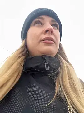 OlgaBuzzz online show from 01/17/25, 09:17