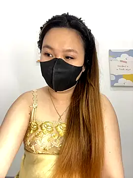 Snapshot of Odette68 chatting on 10/26/25, 02:39 Odette68 online show from 10/26/25, 02:39