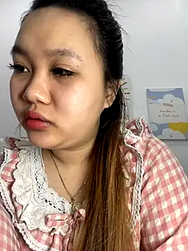 Odette68 online show from 11/05/25, 01:27