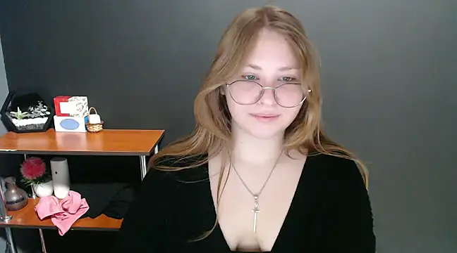 lady minx online show from 01/07/25, 08:03