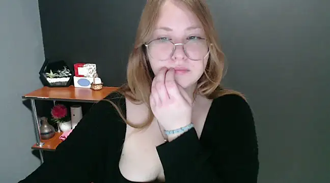 lady minx online show from 01/08/25, 08:27