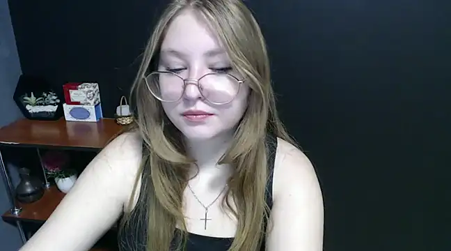 lady minx online show from 01/21/25, 07:47