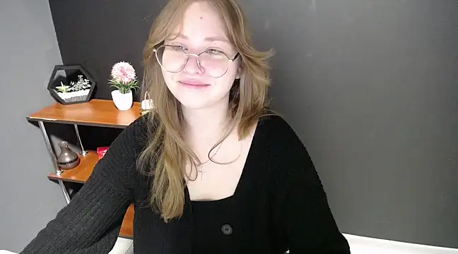 lady minx online show from 02/28/25, 07:15