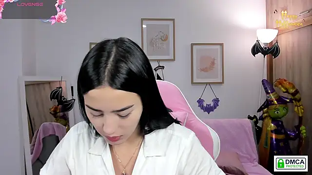 Veronica isaza   online show from 10/06/25, 12:24