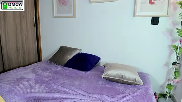 Veronica isaza   online show from 07/17/26, 01:51