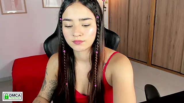 Veronica isaza   online show from 07/28/26, 06:20