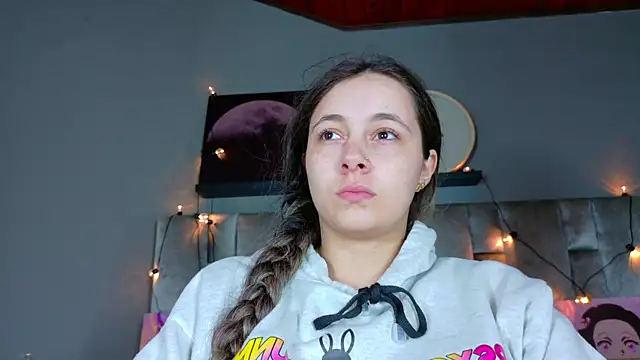 AmbarHills 1 online show from 11/03/25, 11:22